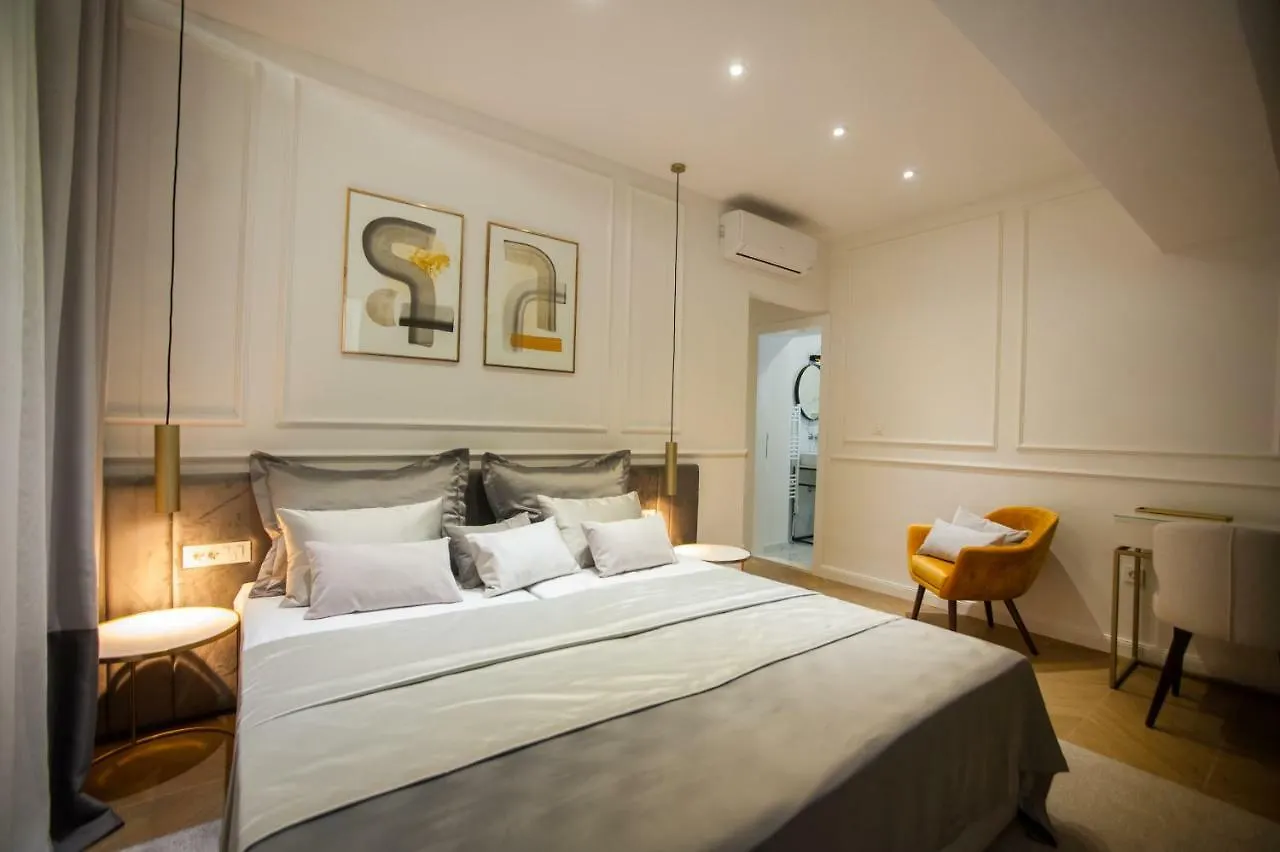 بيت ضيافة Club Boutique Rooms سبليت
