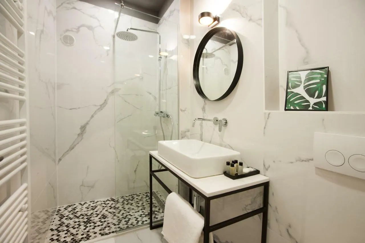 Club Boutique Rooms سبليت بيت ضيافة