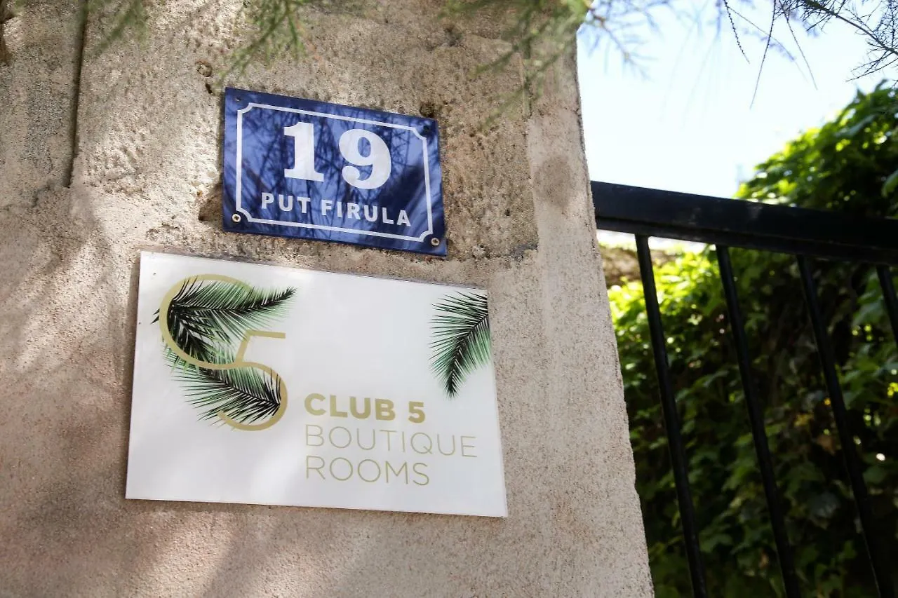 Club Boutique Rooms Сплит Гостевой дом